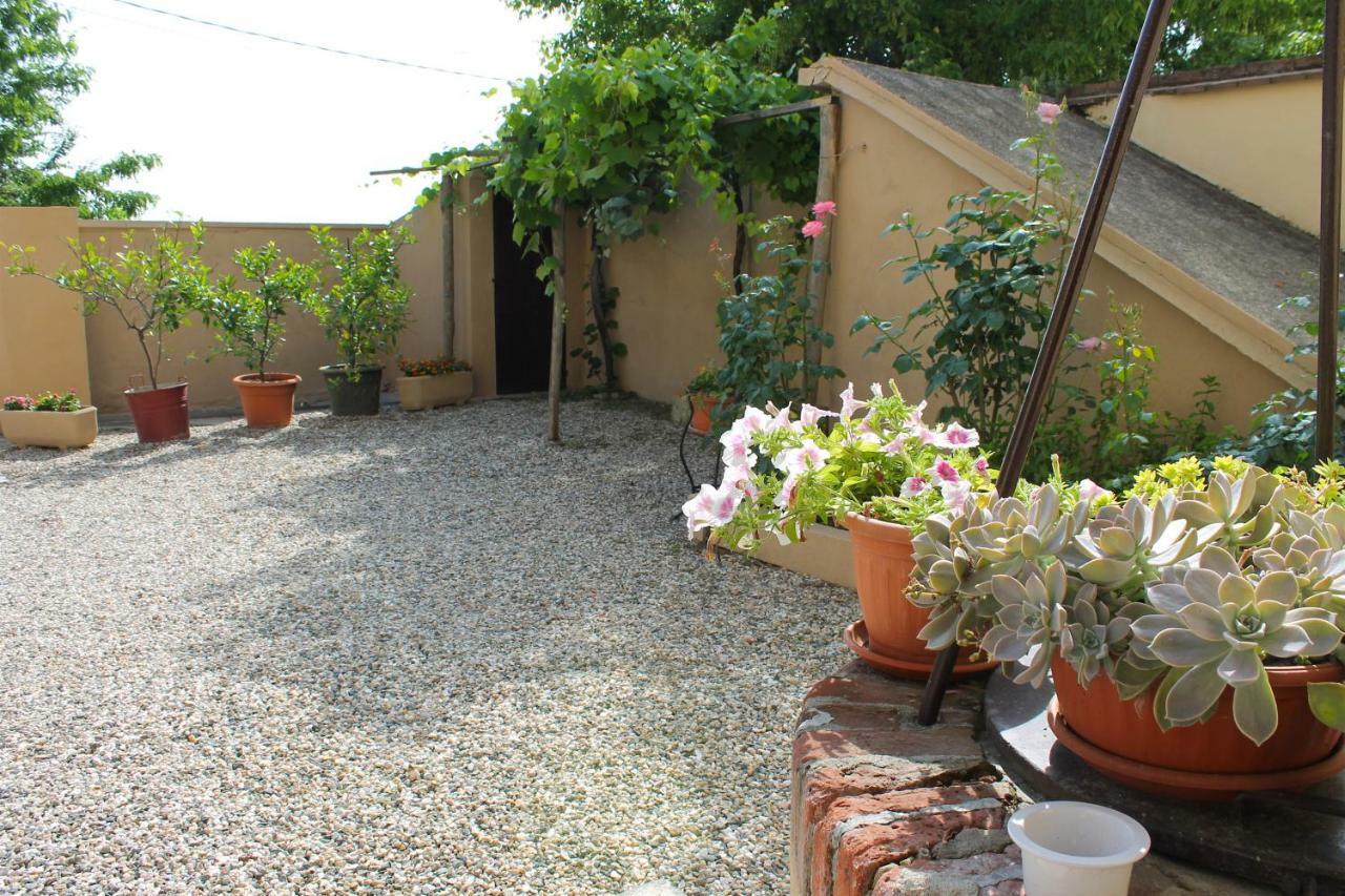 Bed & Breakfast L'Infernot Bed & Breakfast Rosignano Monferrato Ngoại thất bức ảnh